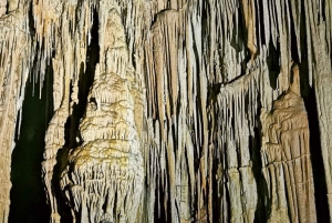 Estany d'en Mas: Küstenwanderung, Abseilen und Erkundung der Meereshöhle