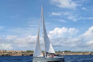 Portocolom, Majorka: Ekskluzywna wycieczka żeglarska o zachodzie słońca.