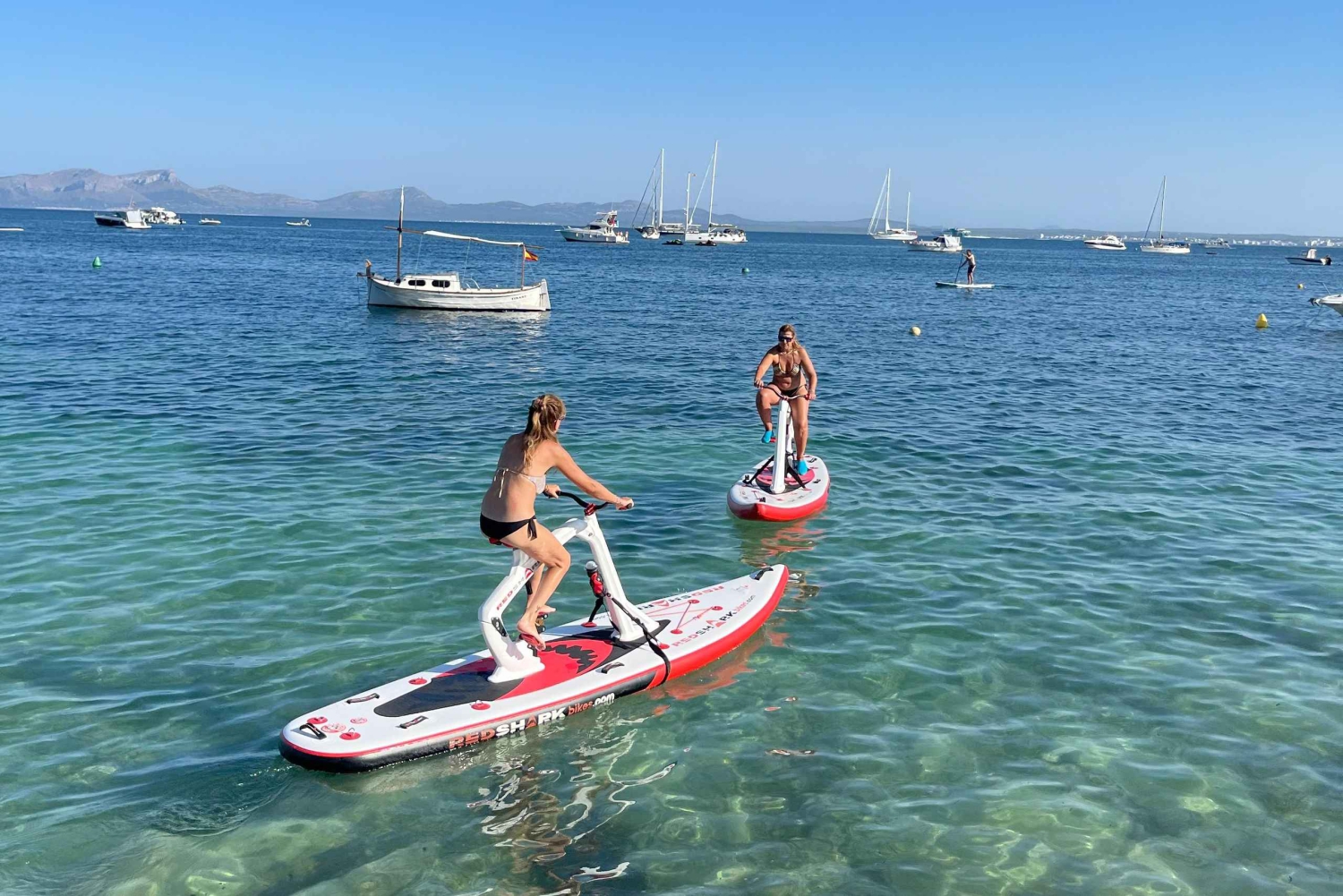 Eksklusiv tur på sup-brett i Cala Ferrera