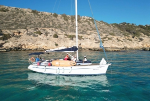 Из Кана Пастилья: прогулка на парусной лодке с едой и напитками