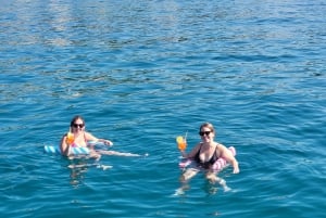 From Palma: Luxury Catamaran Group Tour with Tapas & Drinks