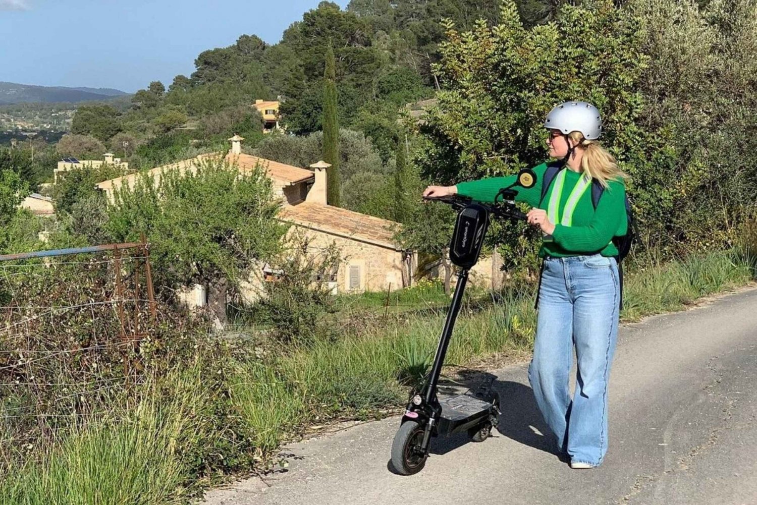 Tour de día completo: E-scooter y Experiencia del Vino Mallorca