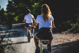 Ibiza: Alquiler de bicicletas eléctricas con casco
