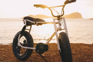 Ibiza: Aventura de aluguer de E-Bike auto-guiada