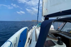 Ibiza: Formentera på en segelbåt. Privat eller liten grupp