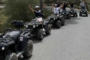 Magaluf: Tour en quad por la montaña, visitando cuevas, calas y acantilados