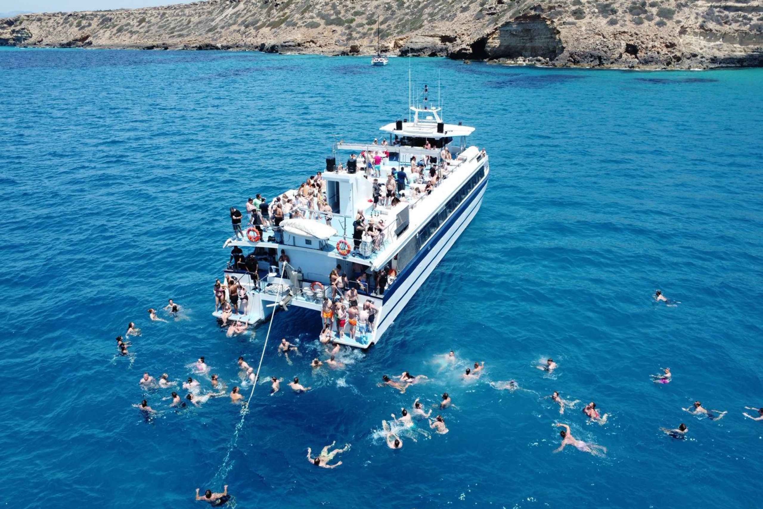 Magaluf: Ultimate Party Package – veneparty, uima-allasparty + paljon muuta