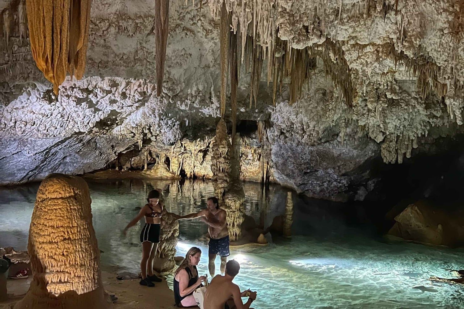Mallorca: Tour pela praia dentro da caverna