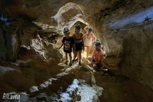 Mallorca: Ranta luolan sisällä Tour