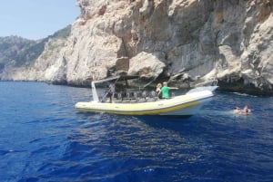 Majorque : Visite en bateau de la grotte bleue avec plongée en apnée