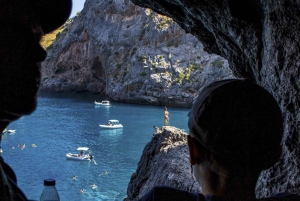 Tur med buss, trikk, tog og båt på Mallorca med polsk guide