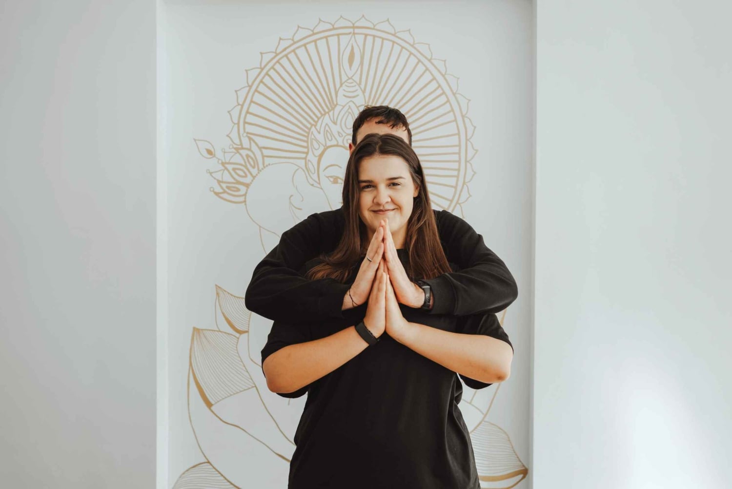 マヨルカ：キャンドルライト カップルヨガと瞑想