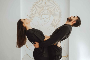 マヨルカ：キャンドルライト カップルヨガと瞑想