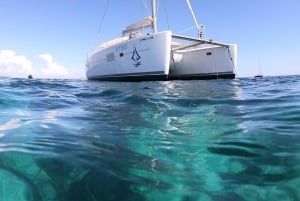 Majorque : Tour en bateau en catamaran avec Tapas