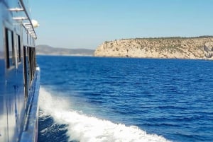 Mallorca: Katamaran-cruise med svømming og snorkling