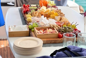 Maiorca: Descobre enseadas paradisíacas a bordo de um catamarã exclusivo