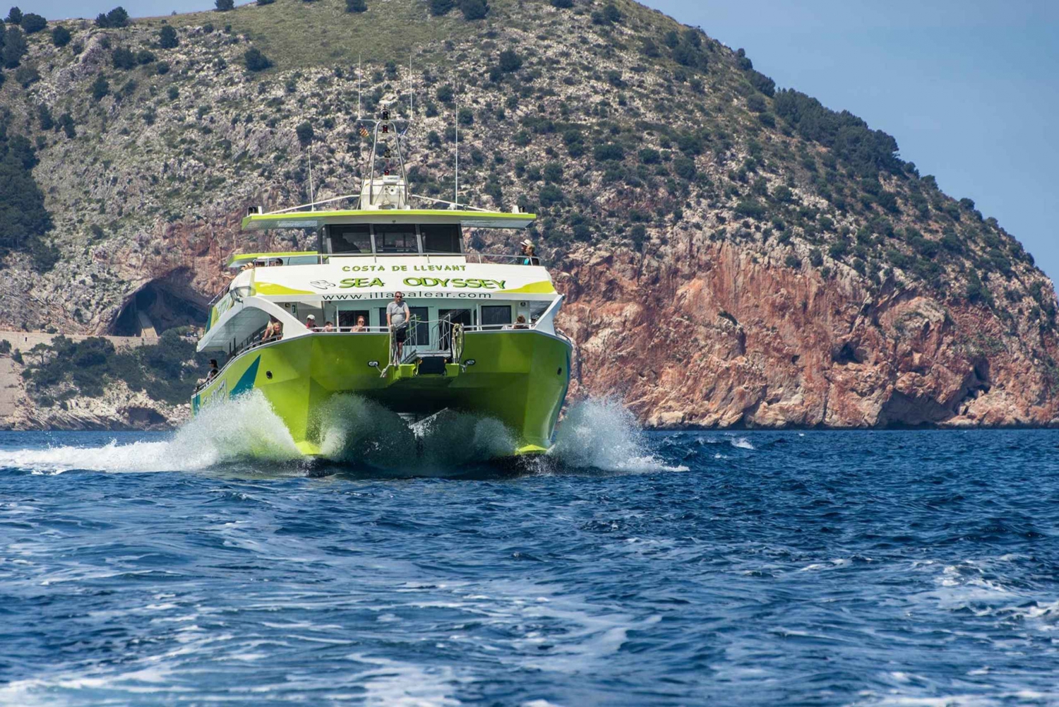 Mallorca: East Coast Glass-Bottom Boat Trip