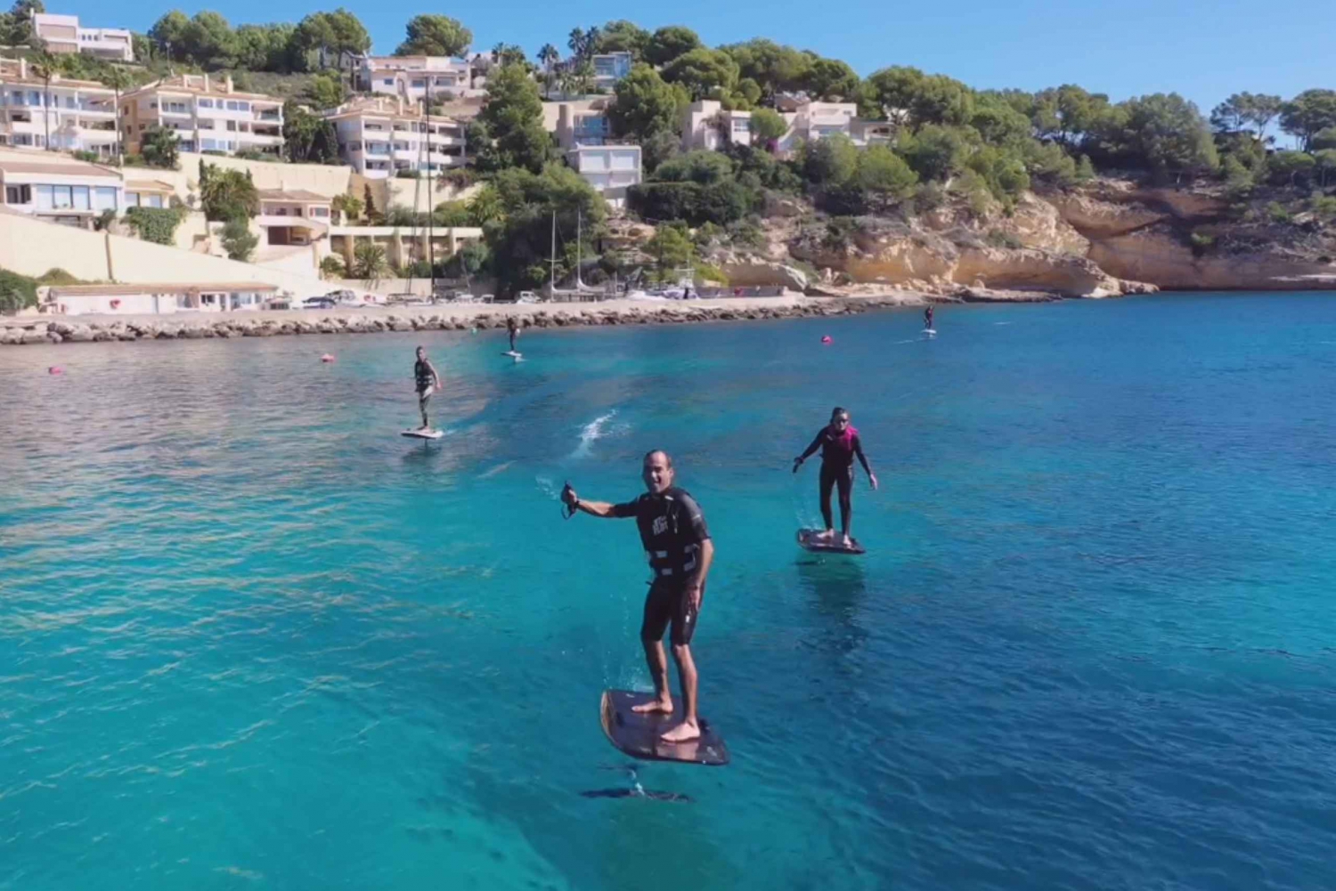 Mallorca:Experiencia Efoil desde Barco, para familias y amigos