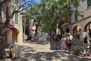Majorque : villages, Valldemossa et déjeuner local