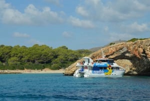 Mallorca: Glass-Bottom Catamaran Trip along the East Coast