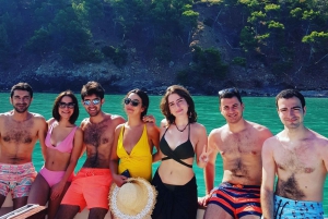 Can Picafort Half–Day Boat Excursion with Lunch