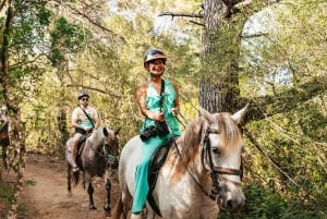 Mallorca: Utflykt med ridning och vinprovning