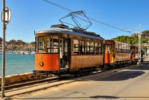Mallorca: Ö-resa med tåg, spårvagn och båt
