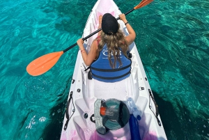 Maiorca: escursione in kayak e paddle surf tra grotte dall'acqua cristallina
