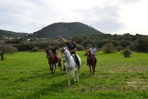 Majorque : Promenade à cheval au coucher du soleil avec boissons