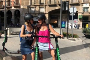 Mallorca: Premium E-scooteruthyrning med leveransalternativ