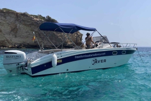 Mallorca: Private Boat Tour with Snorkeling & Snacks