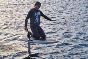 Mallorca: Private Electric Hydrofoil Surfing Lesson (E-Foil)