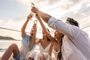 Mallorca: Privat yachtkryssning med snorkling och drycker