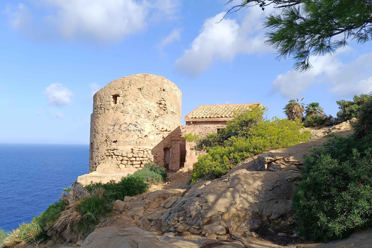 Mallorca: Sant Elm to La Trapa Monastery Guided Hike
