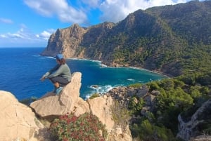 Mallorca: Guidet vandretur fra Sant Elm til La Trapa-klosteret