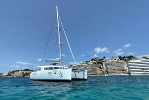 Majorka: prywatny czarter katamaranu z tapas w Santa Ponsa