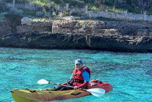 Mallorca: Kajakkiretki meriluoliin, snorklausta ja välipala