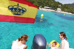 Mallorca : Aventura en lancha rápida, snorkel y natación