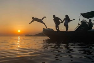 Mallorca : Coucher de soleil en bateau privé sur l'île de Dragonera
