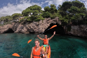 Mallorca: Sunset Kayak Tour with Snorkeling & Picnic