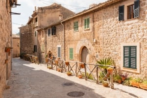 Mallorca: Landsbyer, Valldemossa og lokal frokost