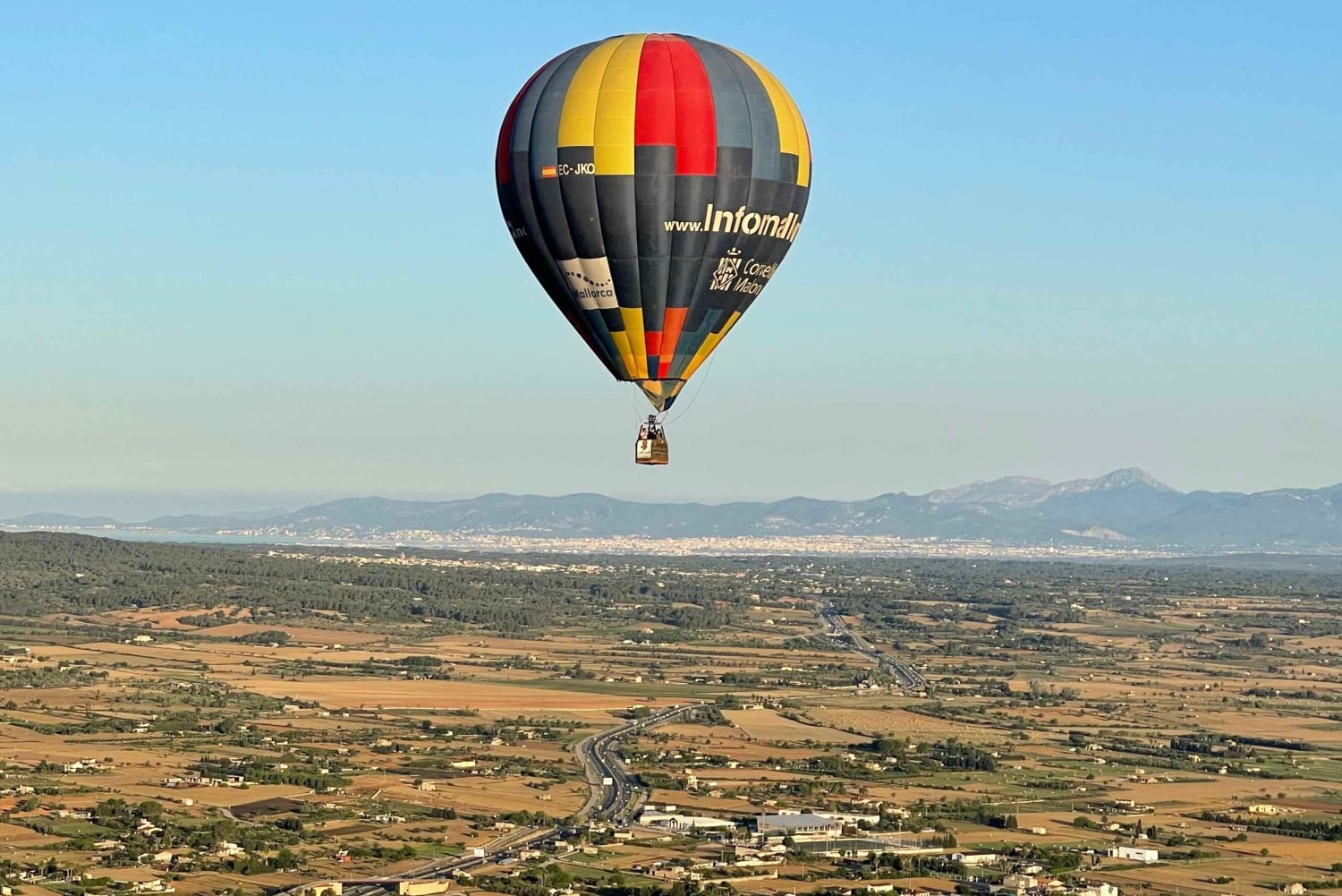 Manacor: PRIVAT BALLONGFLYVNING FOR PAR