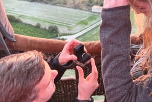 マナコル：カップルのためのプライベート気球飛行をお楽しみください