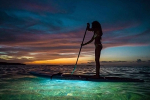 Paddle Surf com luzes Led ao pôr do sol em Menorca