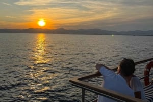 Palma baai: Rondvaart met optie voor BBQ, snorkelen en zonsondergang