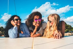Palma: Private Motor Sailing Cruise on delux Mallorcan Llaut