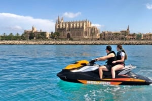 Palma de Mallorca: Jetski Tour to Palma Cathedral