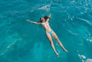 Palma: 5-godzinny rejs katamaranem z lunchem i pływaniem