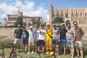 Palma de Mallorca: Guidad cykeltur med tapas och en drink