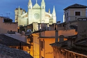 Palma de Mallorca: Atmosfærisk aftentur i den gamle bydel